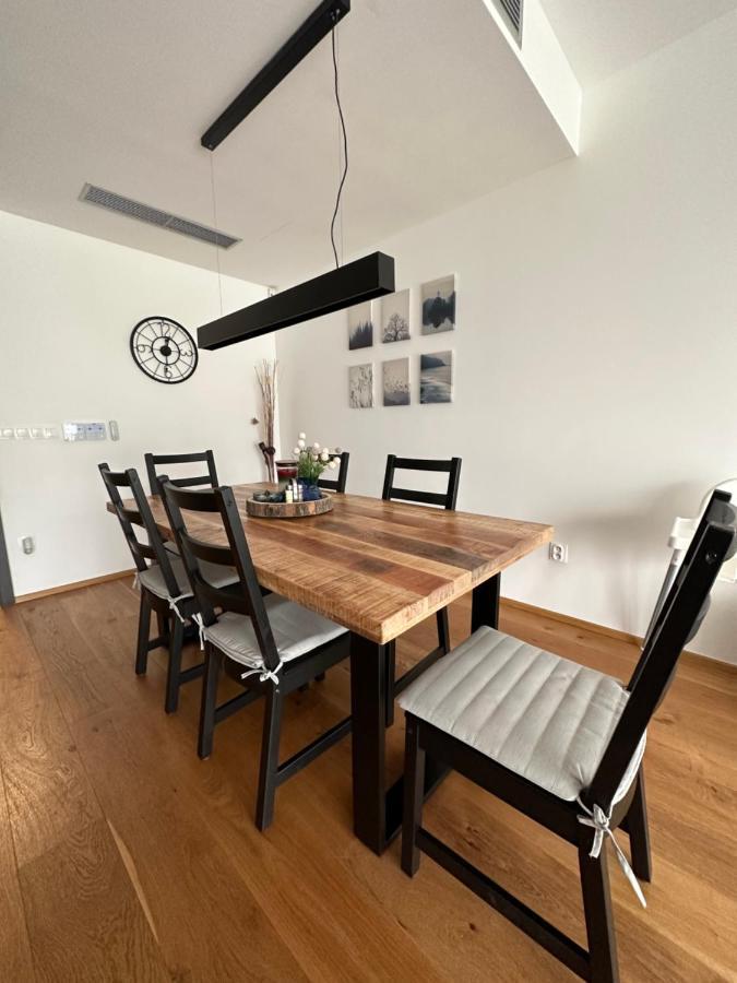 Rodinny Apartman Celadna 6 Osob Exterior photo